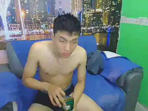 Snapshot of dario_ventura0 chatting on 03-16-25, 01:17 dario ventura0 online show from 03-16-25, 01:17