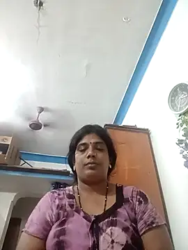 Snapshot of kissmetha chatting on 10-02-25, 09:49 kissmetha online show from 10-02-25, 09:49