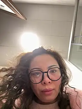 aa520uv online show from 03-05-26, 02:29