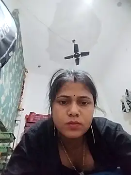 Snapshot of Ayeshaji chatting on 03-28-26, 12:21 Ayeshaji online show from 03-28-26, 12:21