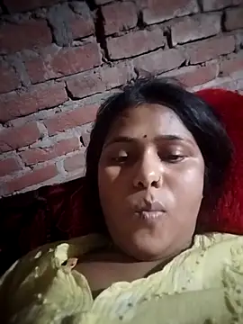 Snapshot of Ayeshaji chatting on 04-01-26, 05:32 Ayeshaji online show from 04-01-26, 05:32