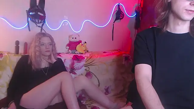 Your Horny Friends online show from 03-15-25, 05:26