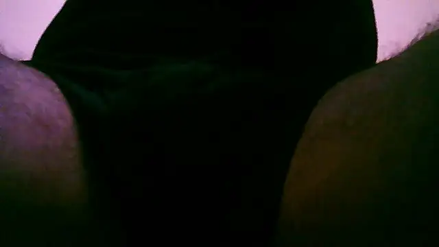 Snapshot of __X__ chatting on 03-19-25, 08:32 X online show from 03-19-25, 08:32