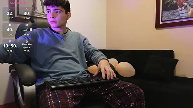 lukeboyce33 online show from 02-08-26, 01:42