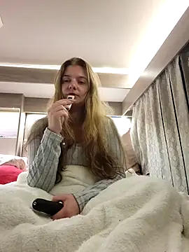 Amesthyst destiny online show from 04-16-26, 12:22