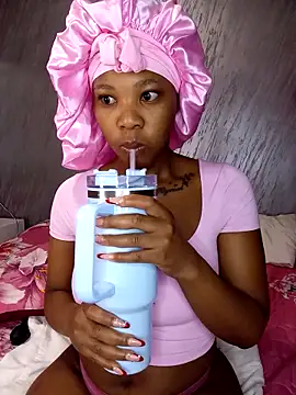 Hotytoty26 online show from 11-22-25, 02:54