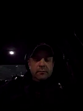 Snapshot of cumplay19850 chatting on 03-21-25, 09:34 cumplay19850 online show from 03-21-25, 09:34