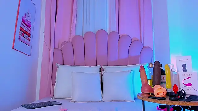 NicoleMadrird online show from 03-05-26, 11:39