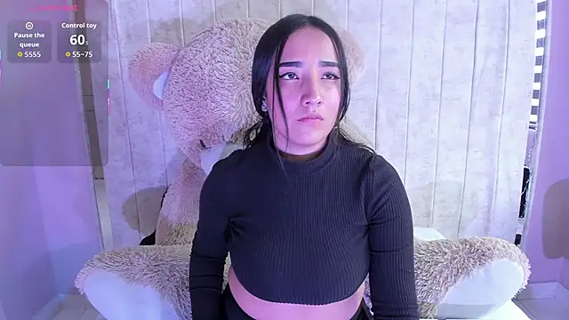 Alice 26  online show from 11-24-25, 01:33