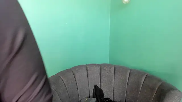 Alice 26  online show from 11-29-25, 02:53