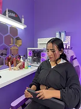 Alice 26  online show from 02-18-26, 02:02