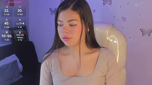 Pretty Johnson  online show from 04-12-26, 11:59