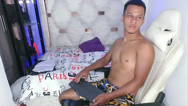 sex mikee online show from 03-13-25, 07:20