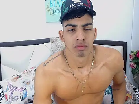 Snapshot of Liam_Wyat chatting on 11-29-25, 10:40 Liam Wyat online show from 11-29-25, 10:40