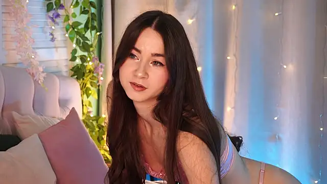 EvaMossi online show from 04-14-26, 05:24