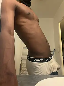 Renoirmonter online show from 02-22-26, 03:10