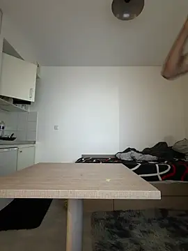 Renoirmonter online show from 04-10-26, 01:38