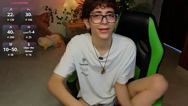 Matty Sparkk online show from 05-24-26, 01:38