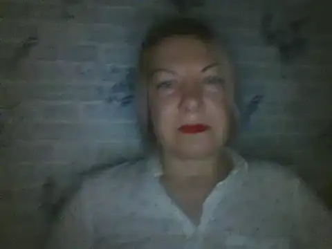 Snapshot of Lillia_Ray chatting on 03-21-25, 03:57 Lillia Ray online show from 03-21-25, 03:57