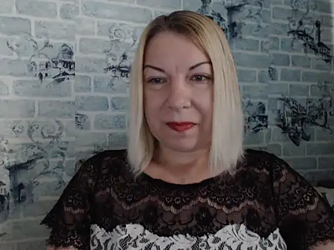 Snapshot of Lillia_Ray chatting on 09-12-25, 06:13 Lillia Ray online show from 09-12-25, 06:13
