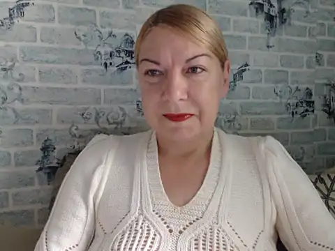 Snapshot of Lillia_Ray chatting on 10-11-25, 07:51 Lillia Ray online show from 10-11-25, 07:51
