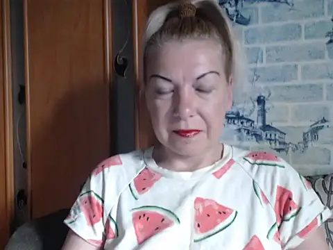 Lillia Ray online show from 05-30-26, 09:39