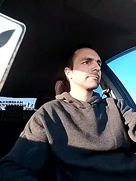 Snapshot of MaksDzubaV chatting on 03-11-26, 02:56 MaksDzubaV online show from 03-11-26, 02:56