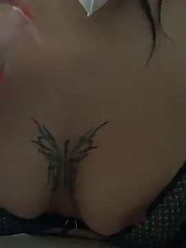 Snapshot of mariabootyyy chatting on 03-16-25, 04:34 mariabootyyy online show from 03-16-25, 04:34