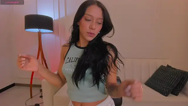 AmaliaCrus online show from 10-20-25, 12:11