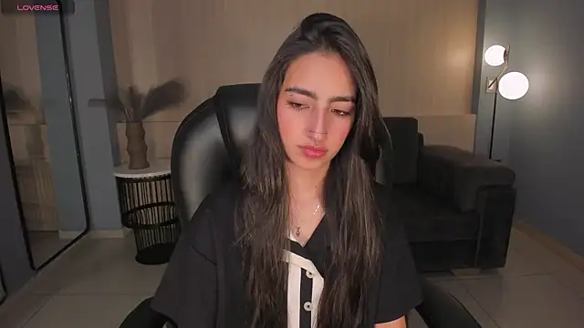 LarisaSmirnov online show from 09-15-25, 01:05