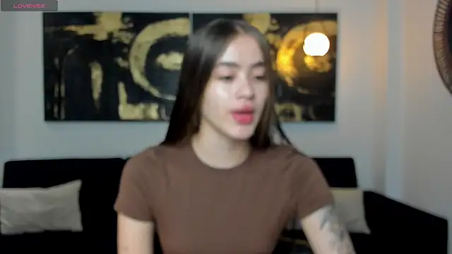 MaiaCollins online show from 01-18-26, 05:50