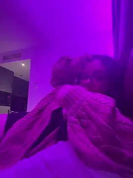 Snapshot of noface_guy09 chatting on 03-19-25, 11:57 noface guy09 online show from 03-19-25, 11:57