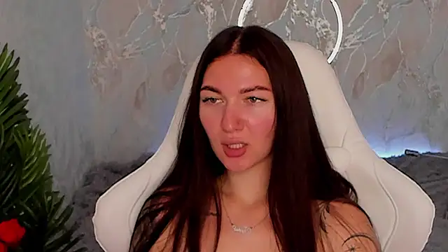 Snapshot of babyisperfect chatting on 07-09-26, 02:26 babyisperfect online show from 07-09-26, 02:26