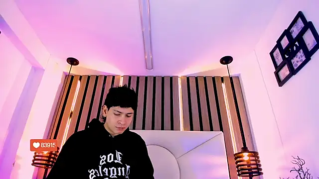 Jhojan twink online show from 11-13-25, 12:26