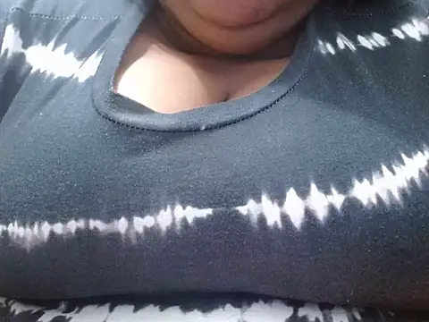 Snapshot of Lanegracalientexx chatting on 02-11-26, 11:37 Lanegracalientexx online show from 02-11-26, 11:37