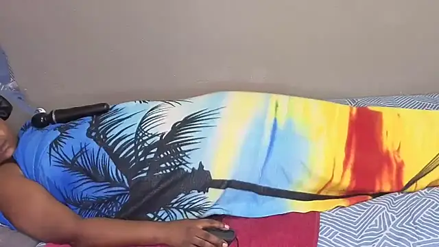 spicybootie online show from 12-22-25, 06:32