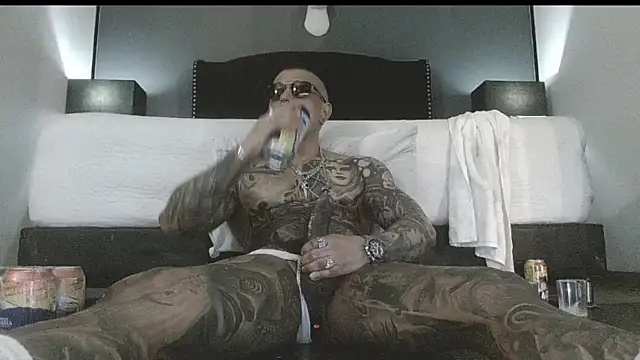 danilog515 online show from 09-29-25, 12:05