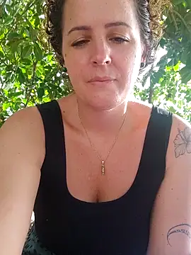 emiliemilf online show from 04-10-26, 06:34