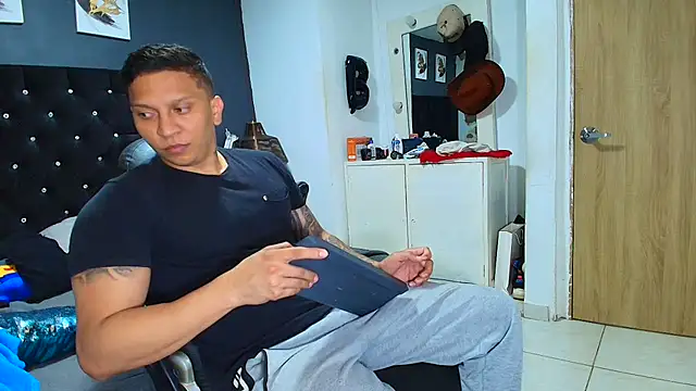 ethan dalton  online show from 03-26-26, 03:23