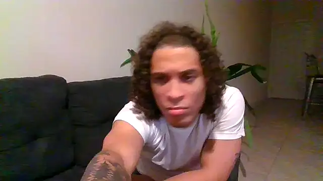 Snapshot of shurthingx chatting on 05-15-26, 07:59 shurthingx online show from 05-15-26, 07:59