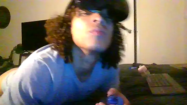 Snapshot of shurthingx chatting on 05-29-26, 03:37 shurthingx online show from 05-29-26, 03:37