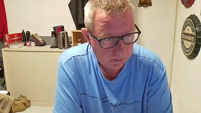 JamesBauer online show from 04-16-26, 04:35