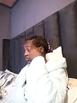 sexylira online show from 09-30-25, 12:21