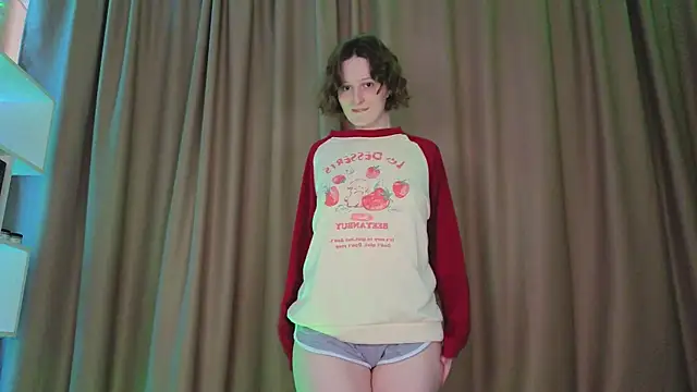 c0ralynx online show from 04-10-26, 08:41