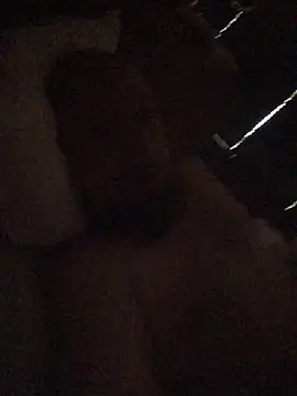 Snapshot of petit_wet_ chatting on 03-16-25, 06:53 petit wet online show from 03-16-25, 06:53