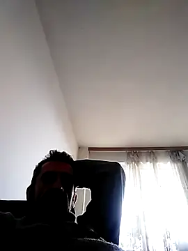 AwakeBunk7 online show from 10-26-25, 07:58