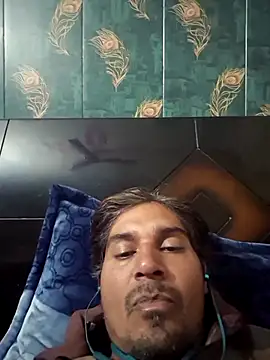 johnny8731 online show from 01-06-26, 05:49