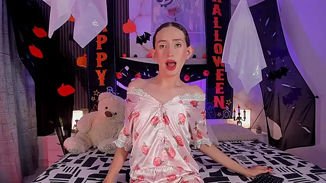 peachandtyron  online show from 10-23-25, 03:39