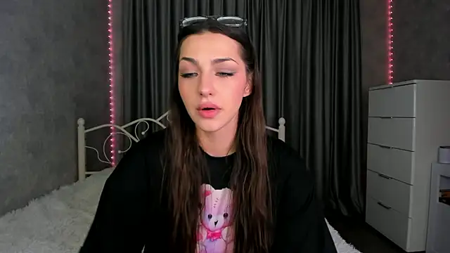 LilFlexxy online show from 11-22-25, 05:45