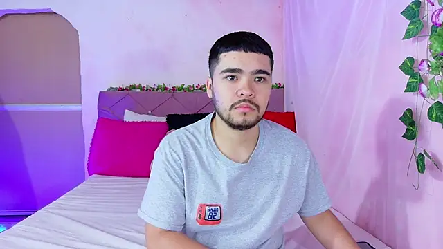  mia and mike  online show from 10-14-25, 12:50